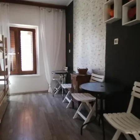 Hvar Centre Dorms 흐바르