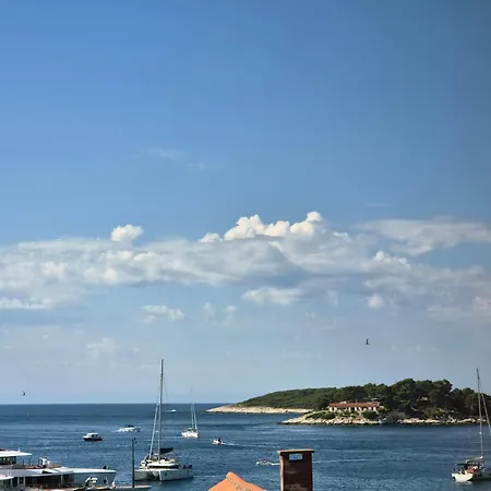Hvar Old Town Boutique هفار